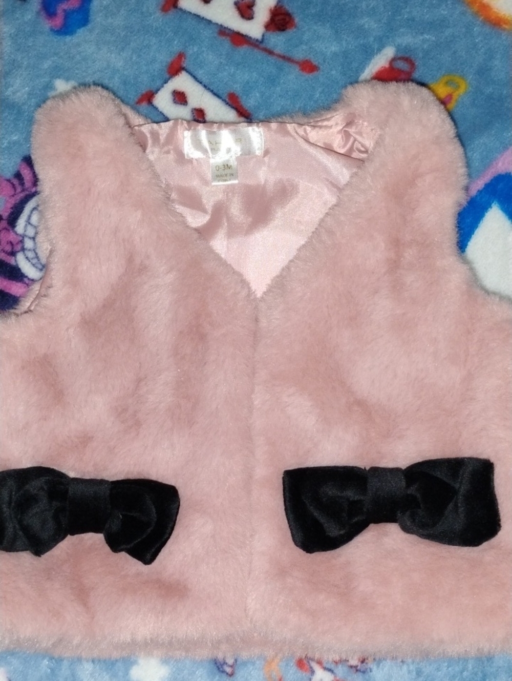 Tahari Baby Satin-Look Pink Vest with Gold Label